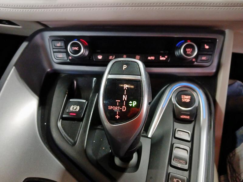 2015 BMW I8 2DR AUTO