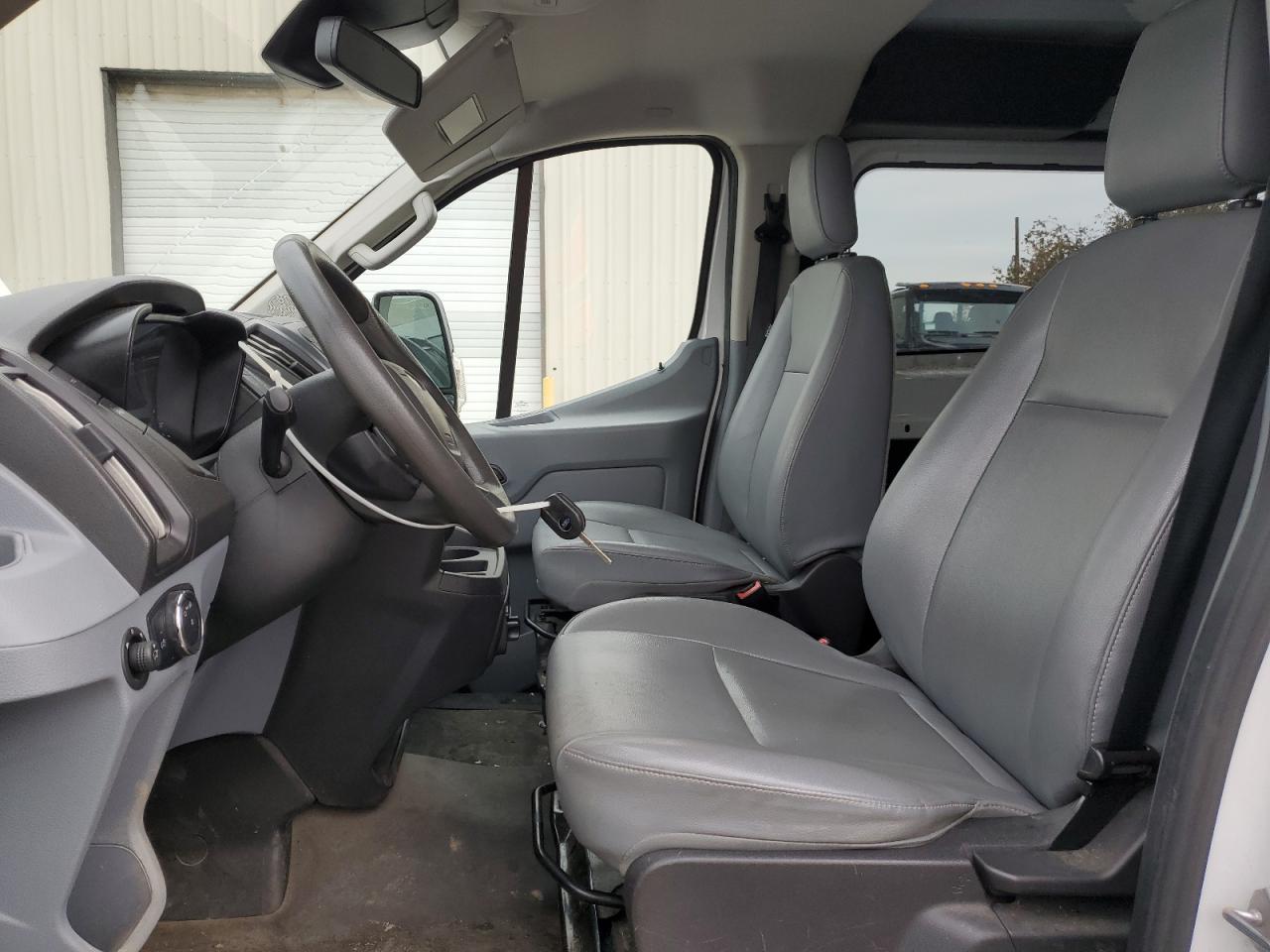 2019 Ford Transit Delivery Van VIN: 1FTYR1YM5KKB60307 Lot: 90615855