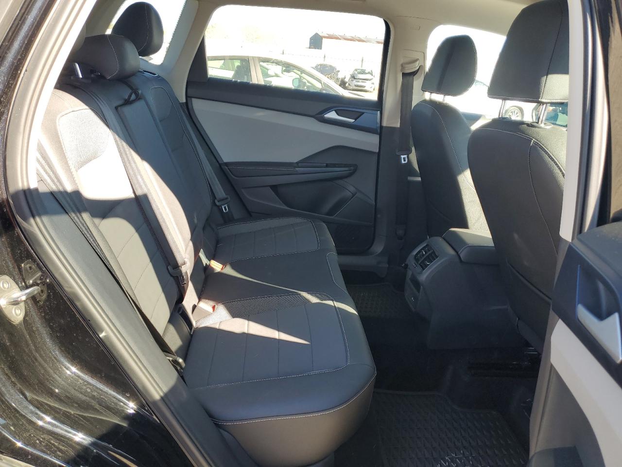 2024 Volkswagen Taos Se VIN: 3VVVX7B22RM058373 Lot: 87039535