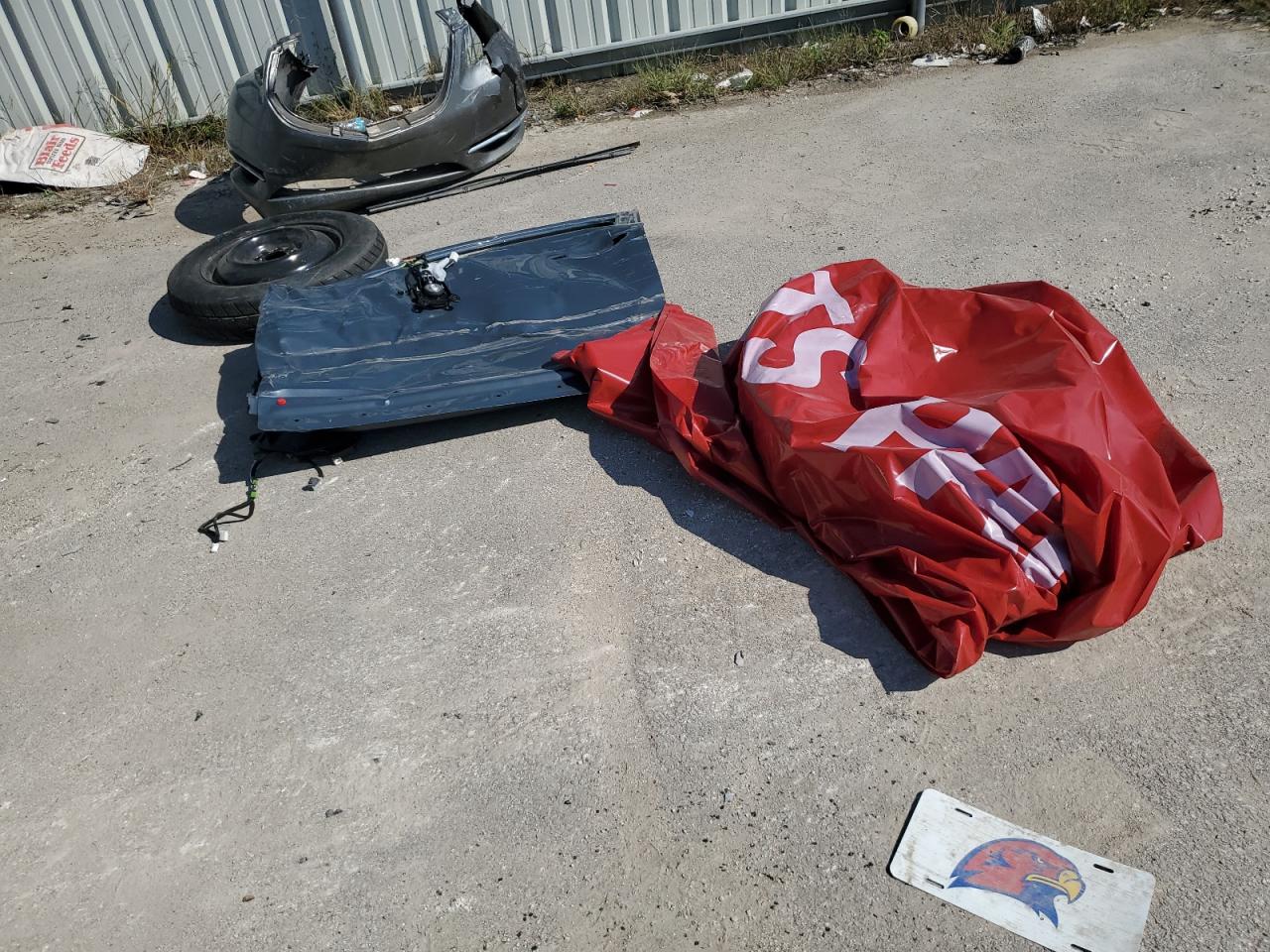 2012 Chrysler 200 Lx VIN: 1C3CCBAB1CN318589 Lot: 85273925