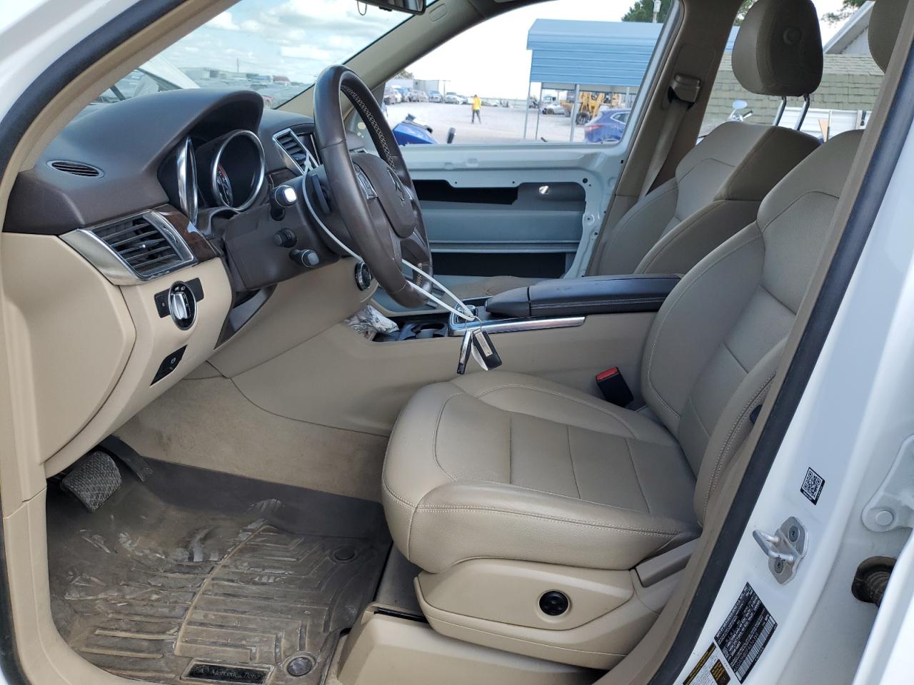 2015 Mercedes-Benz Ml 350 4Matic VIN: 4JGDA5HB0FA616359 Lot: 85565055