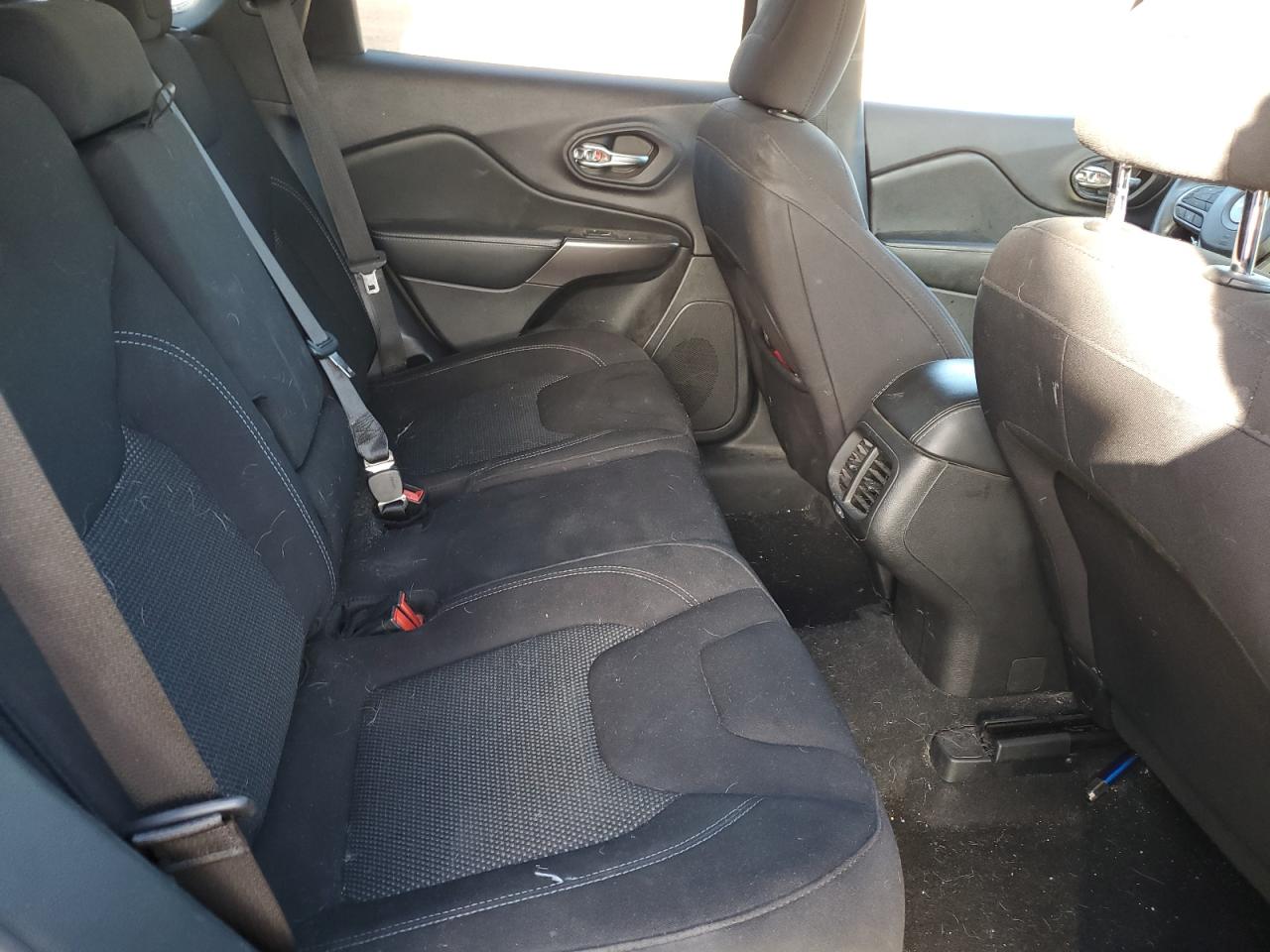 2021 Jeep Cherokee Latitude VIN: 1C4PJLCB6MD112455 Lot: 82499685