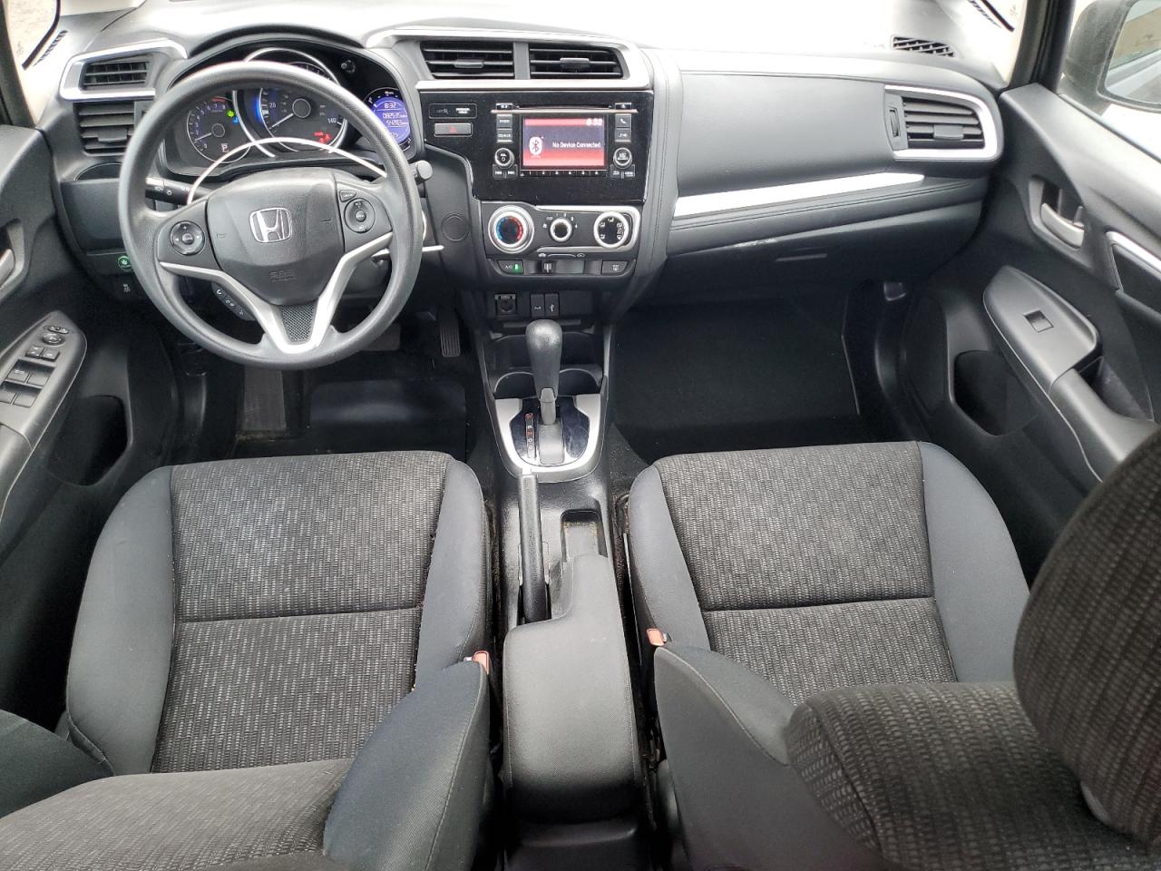 2015 Honda Fit Lx VIN: 3HGGK5H58FM735077 Lot: 85136945