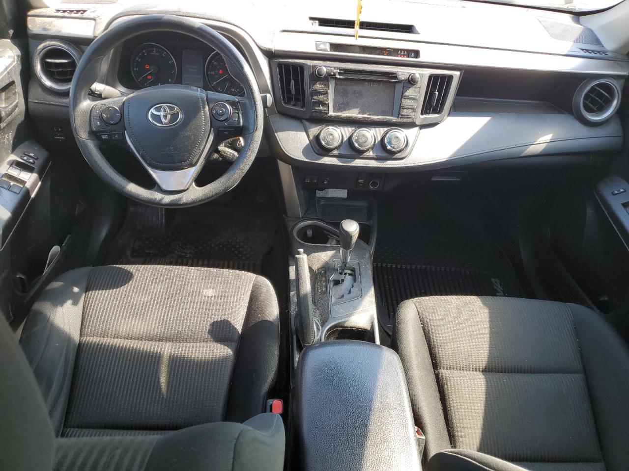 2017 Toyota Rav4 Le VIN: JTMBFREV6HJ151155 Lot: 86174695