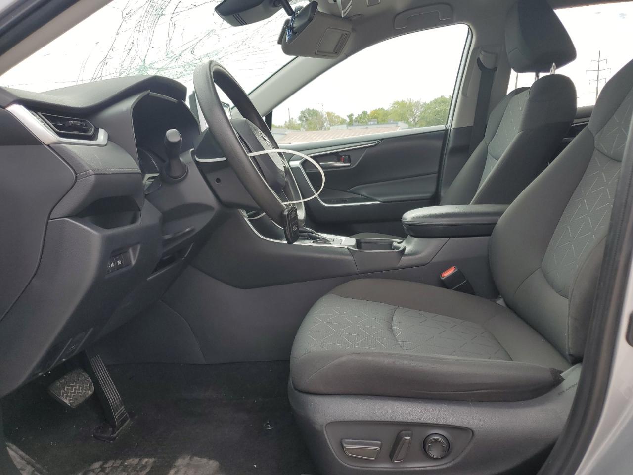 2023 Toyota Rav4 Xle VIN: 2T3P1RFV6PC358939 Lot: 82207365