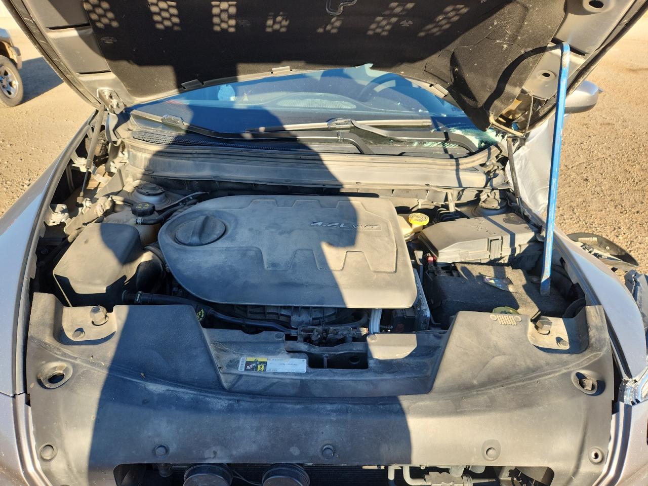 2014 Jeep Cherokee Latitude VIN: 1C4PJMCSXEW111904 Lot: 90410115