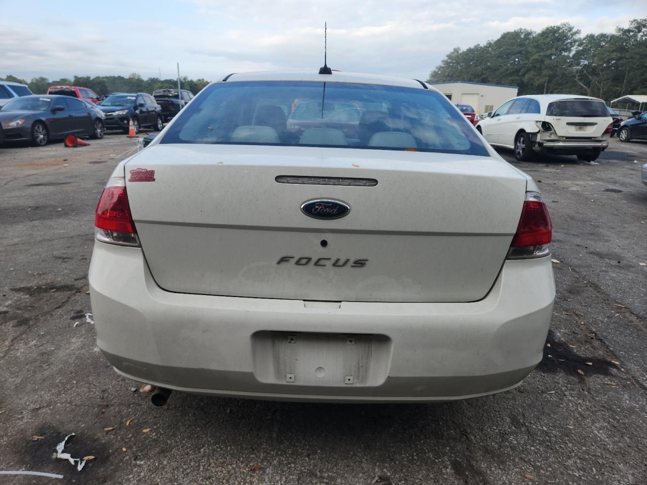 2009 Ford Focus S VIN: 1FAHP34N69W133464 Lot: 85571585