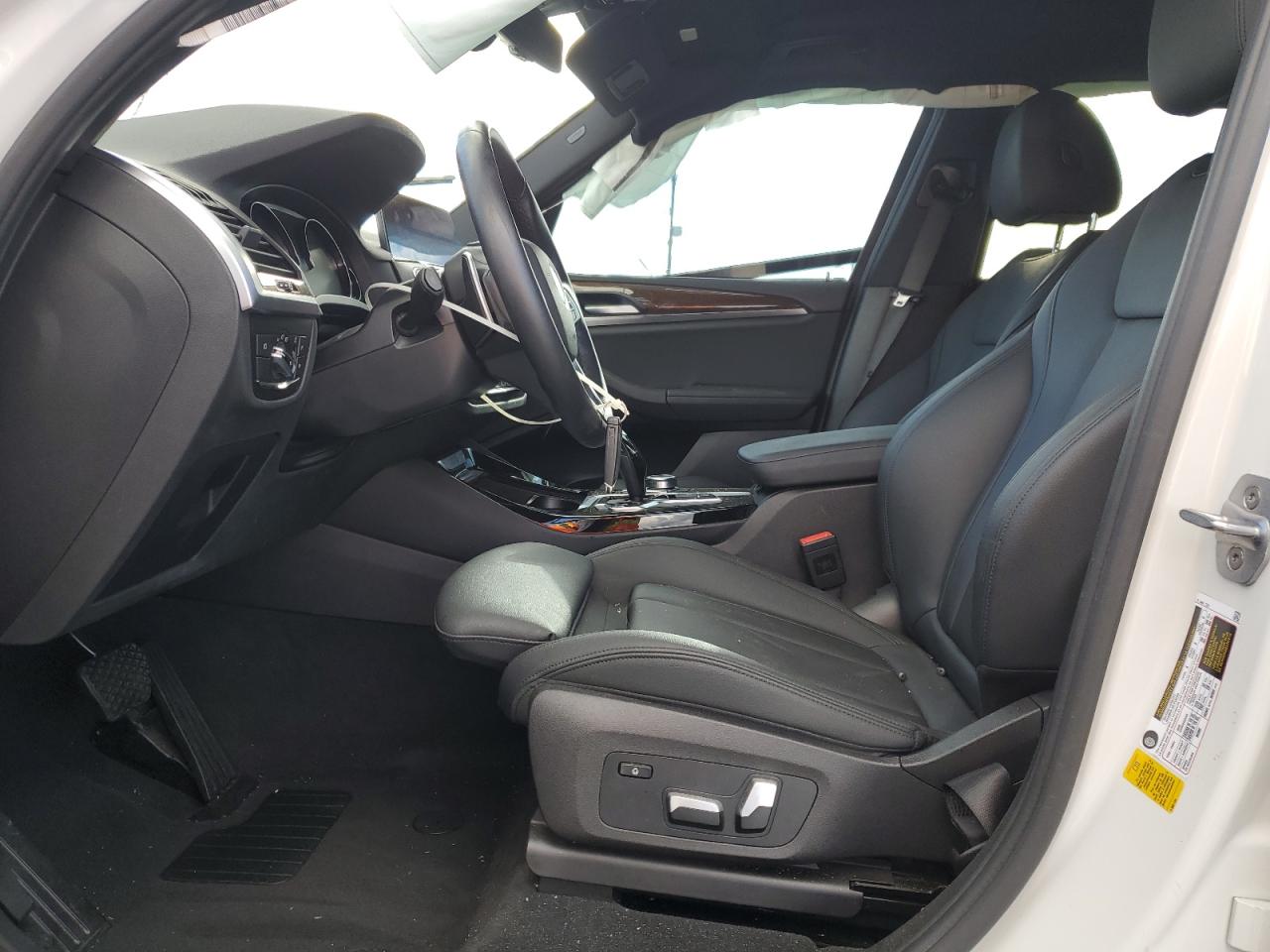 Фото: 5UXTY3C00L9D46229