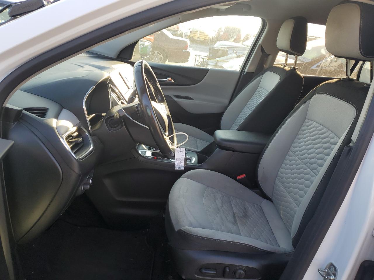 2019 Chevrolet Equinox Lt VIN: 2GNAXTEV6K6164733 Lot: 82204705