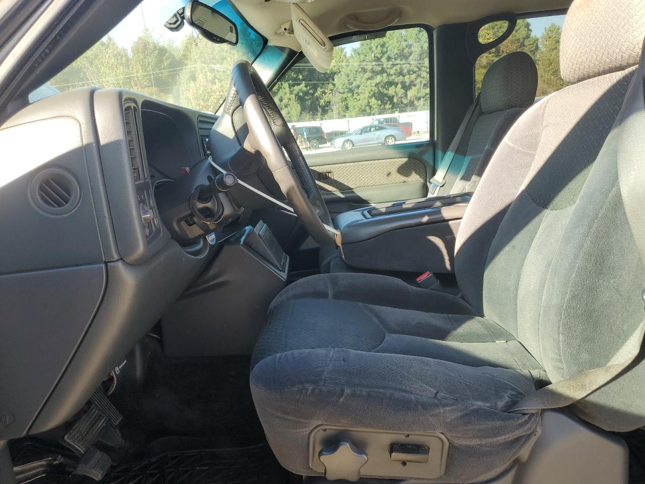 2002 Chevrolet Avalanche C1500 VIN: 3GNEC13T12G335928 Lot: 87374875