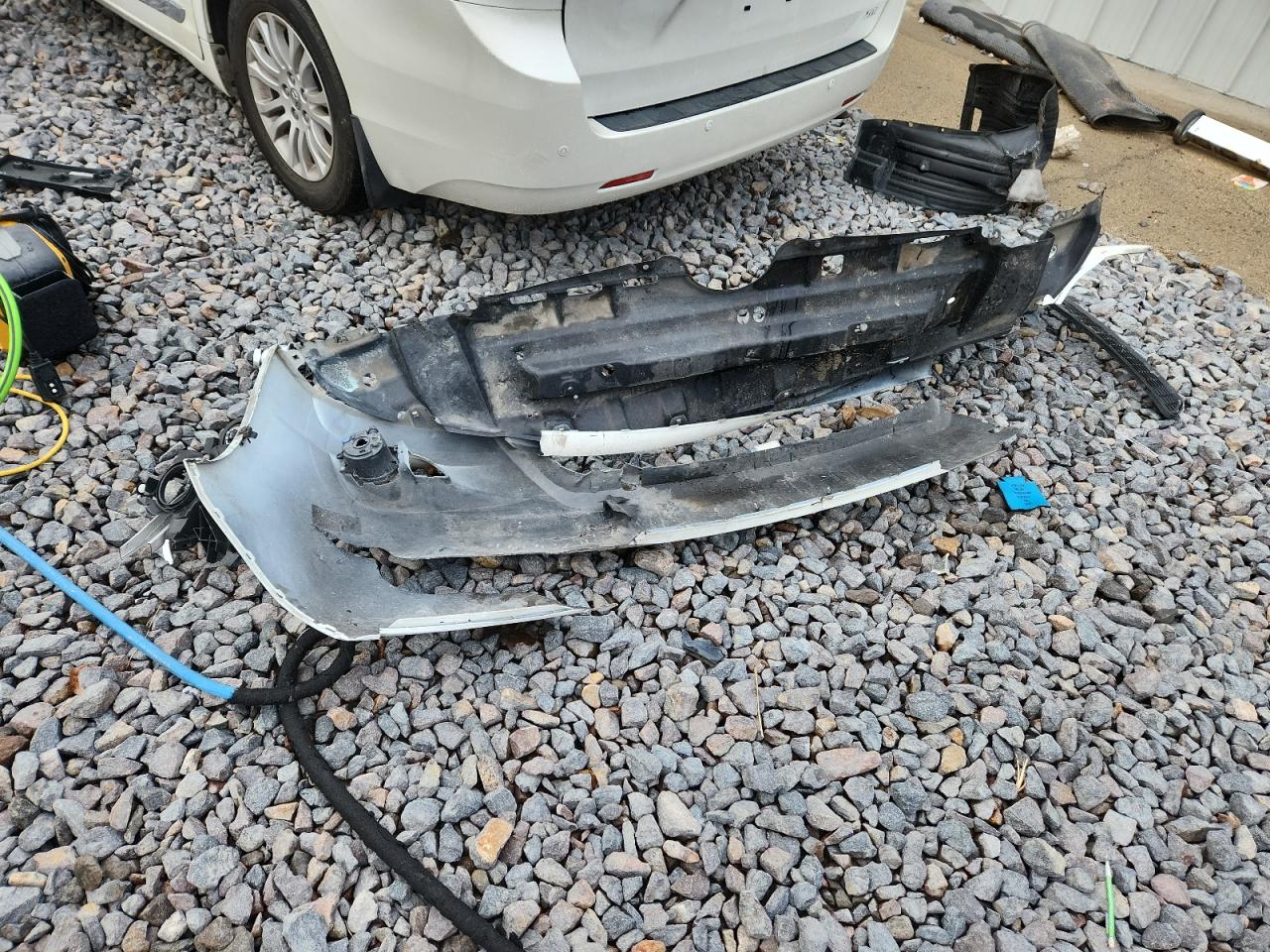 2015 Toyota Sienna Xle VIN: 5TDYK3DC3FS634959 Lot: 85589835