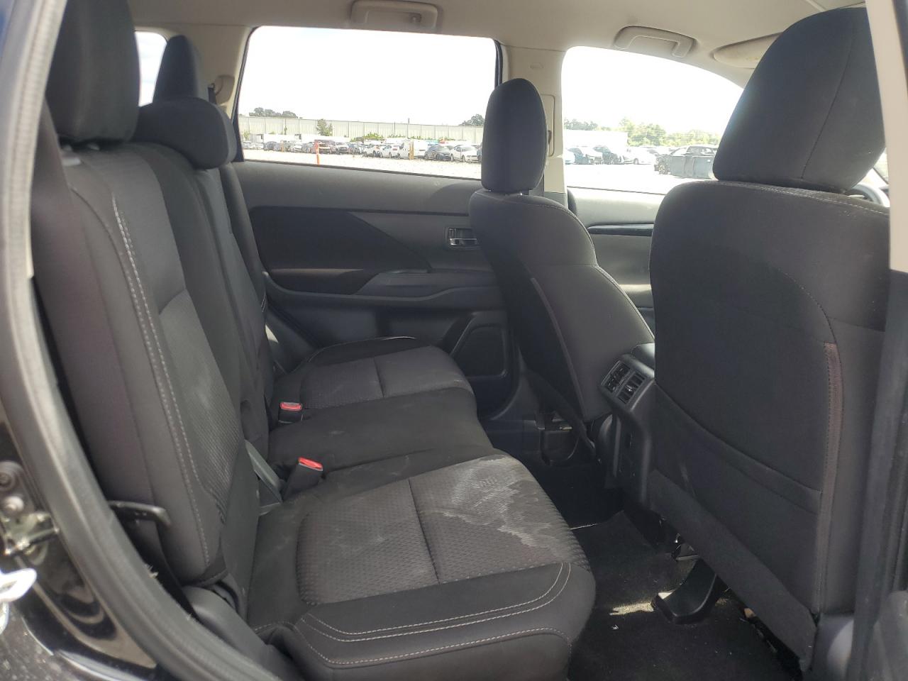 2019 Mitsubishi Outlander Es VIN: JA4AD2A38KZ048156 Lot: 90359485