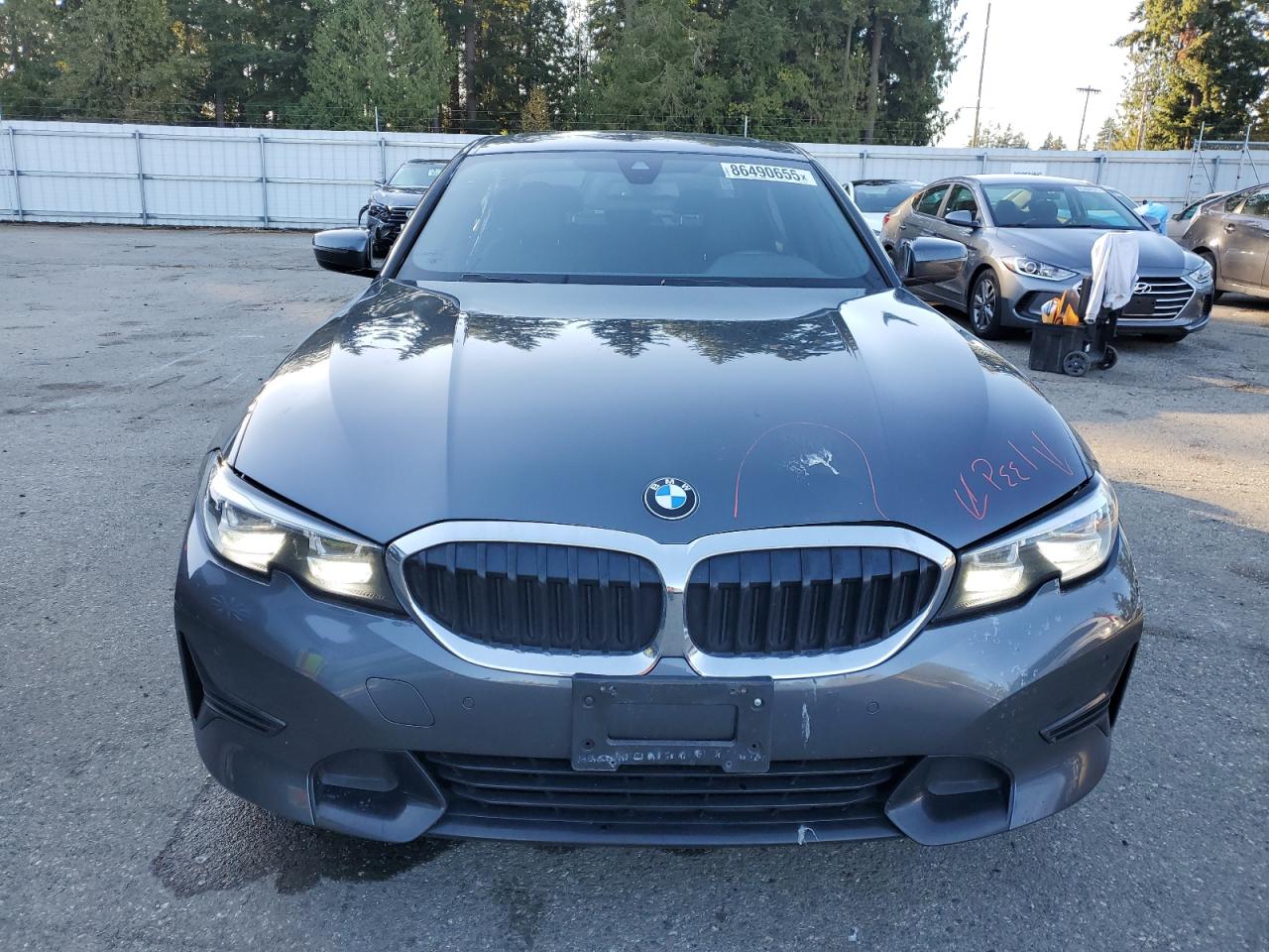 Фото: WBA5P9C09MFJ80709