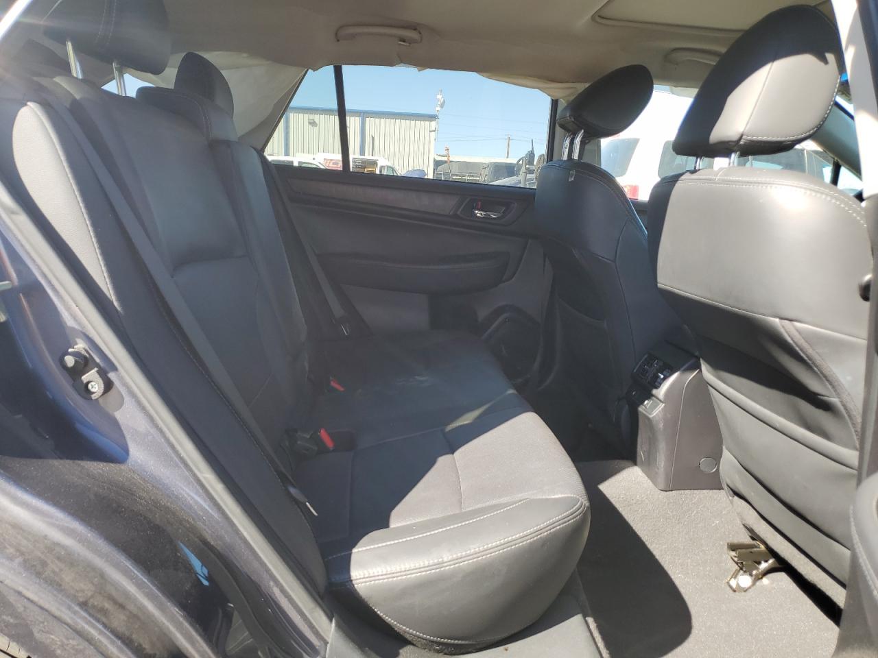 2015 Subaru Outback 2.5I Limited VIN: 4S4BSBNC6F3355890 Lot: 85554485