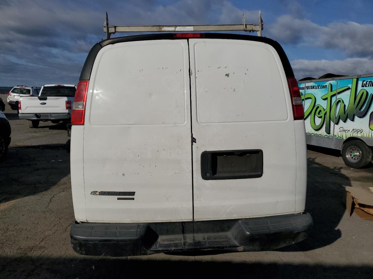 2016 Chevrolet Express G2 - Delivery Van VIN: 1GCWGAFF8G1153804 Lot: 87354245