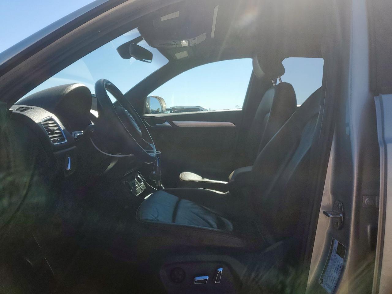 2018 Audi Q3 Premium VIN: WA1BCCFS1JR009775 Lot: 90413795