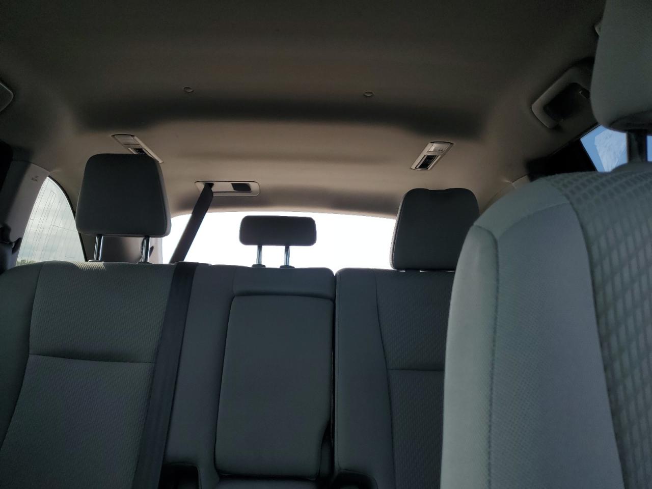 2019 Toyota Highlander Le VIN: 5TDZARFH5KS047904 Lot: 86114935