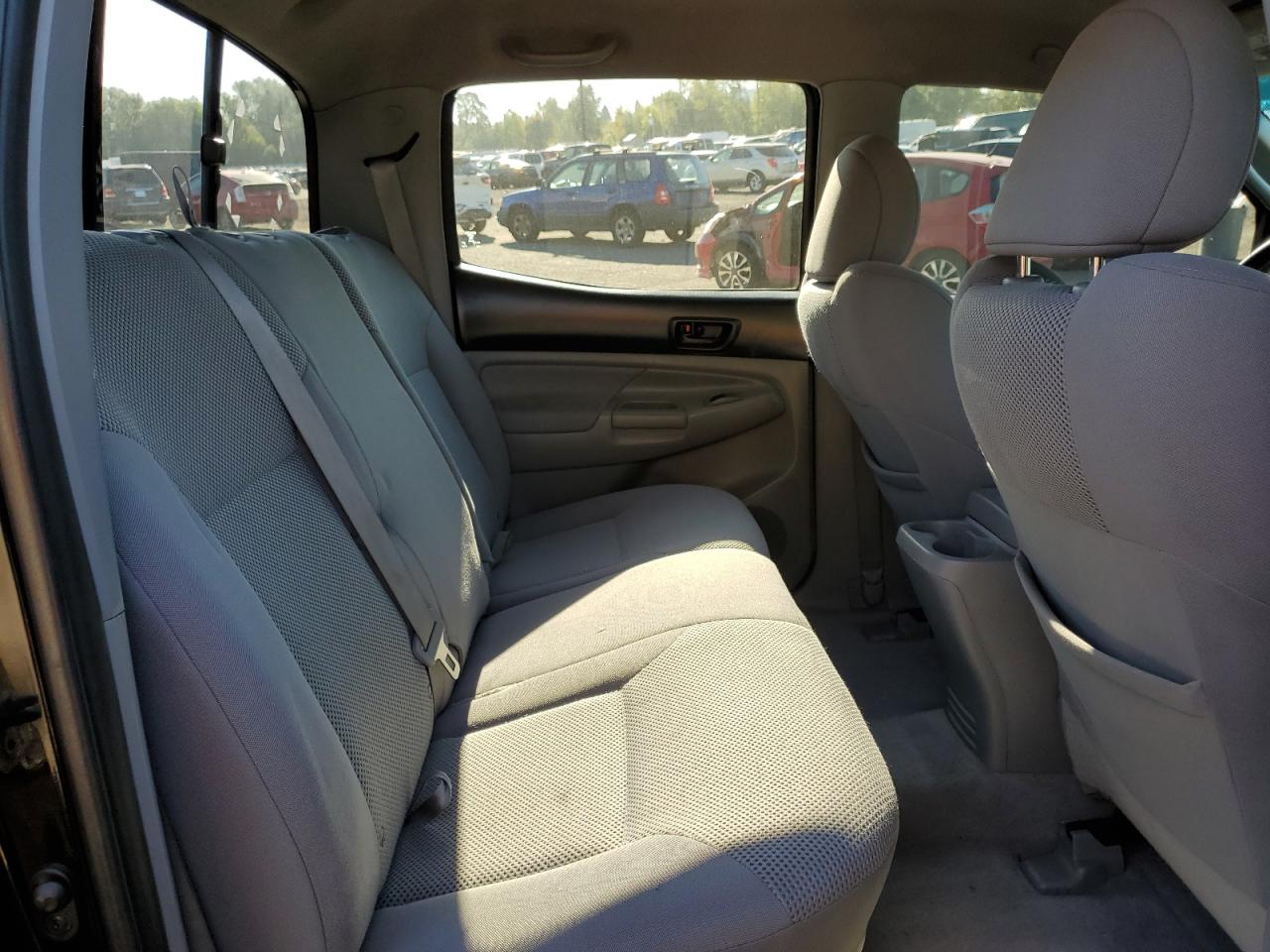 2011 Toyota Tacoma Double Cab VIN: 5TFLU4EN2BX001769 Lot: 84988235