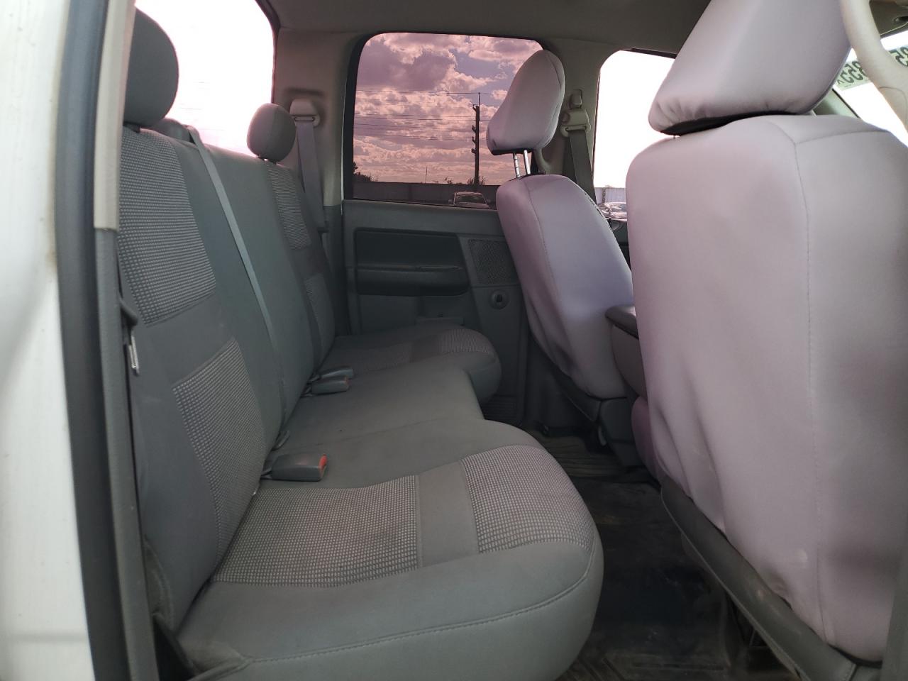 2007 Dodge Ram 1500 St VIN: 1D7HU18NX7S147041 Lot: 85860855