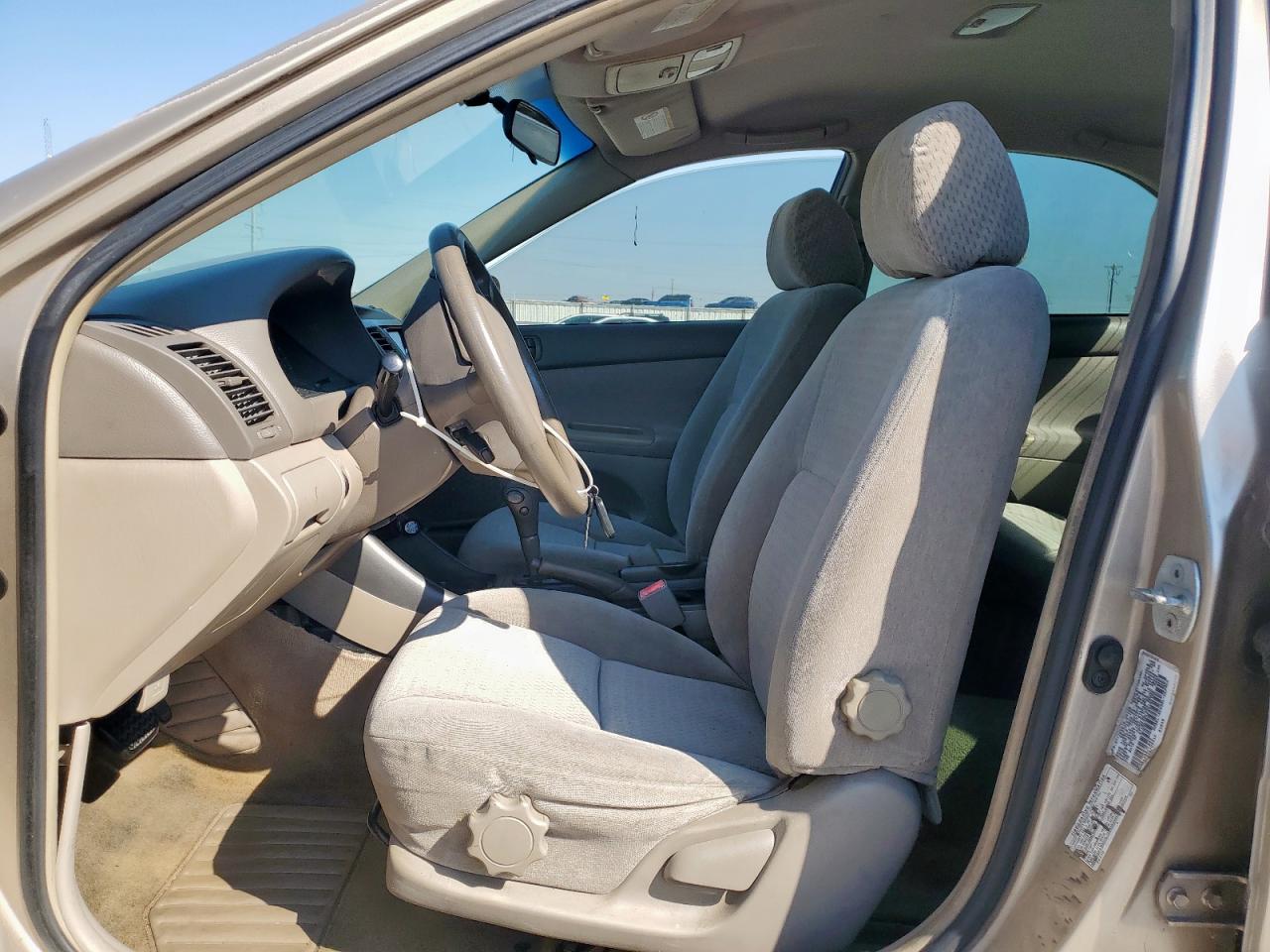 2003 Toyota Camry Le VIN: 4T1BE32K33U125786 Lot: 84923995