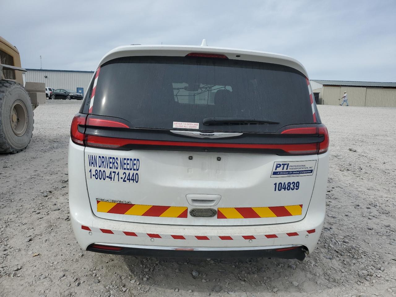 2022 Chrysler Pacifica Touring VIN: 2C4RC1FGXNR104839 Lot: 89722585