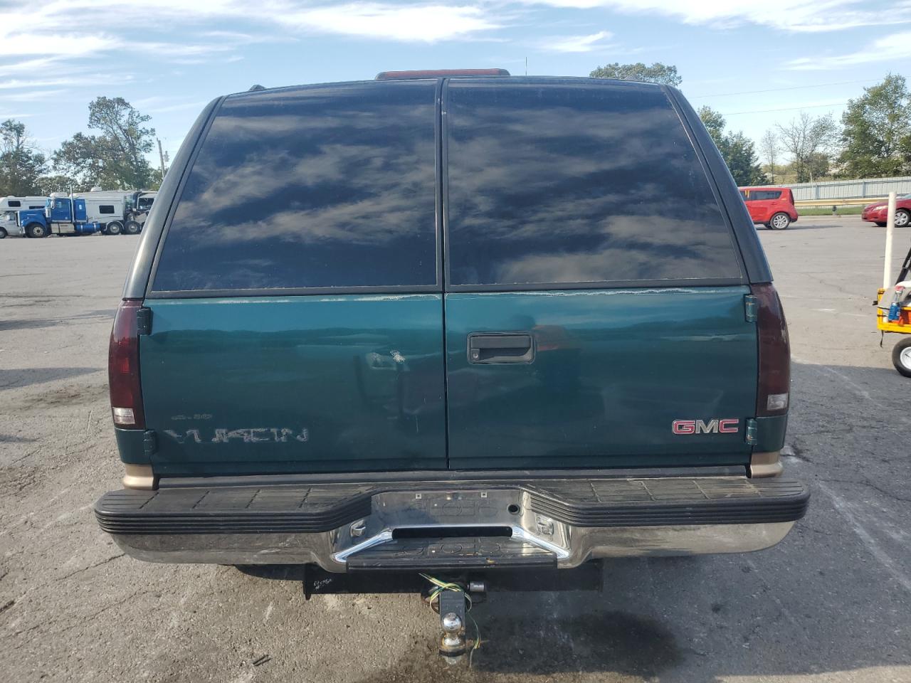 1998 GMC Yukon VIN: 1GKEK13R7WJ719866 Lot: 86484335