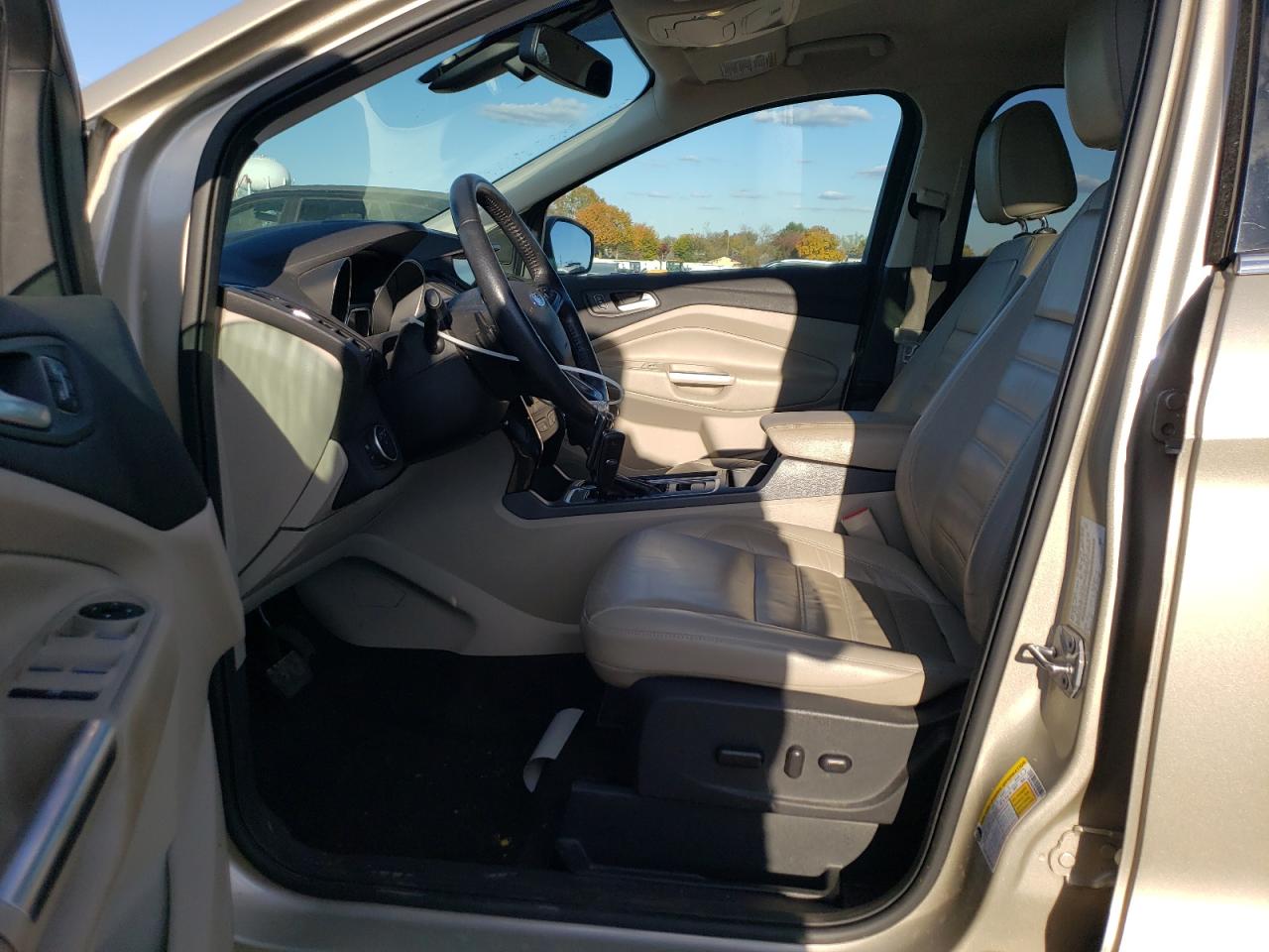 2017 Ford Escape Titanium VIN: 1FMCU9JD7HUE00497 Lot: 89887655