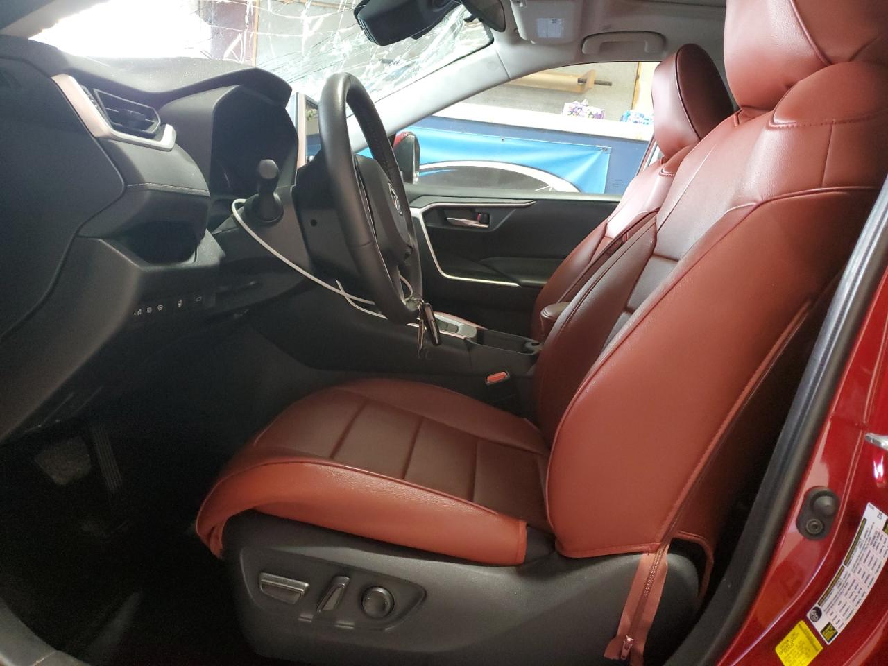 2025 Toyota Rav4 Xle VIN: 2T3RWRFV9SW267097 Lot: 85599255