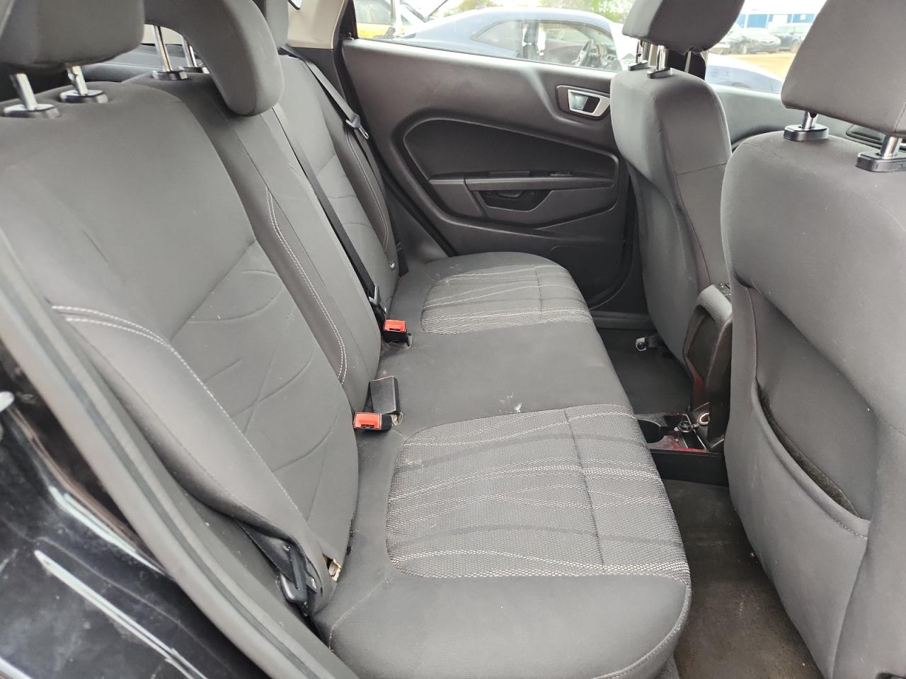 2014 Ford Fiesta Se VIN: 3FADP4EJ9EM173841 Lot: 82719005