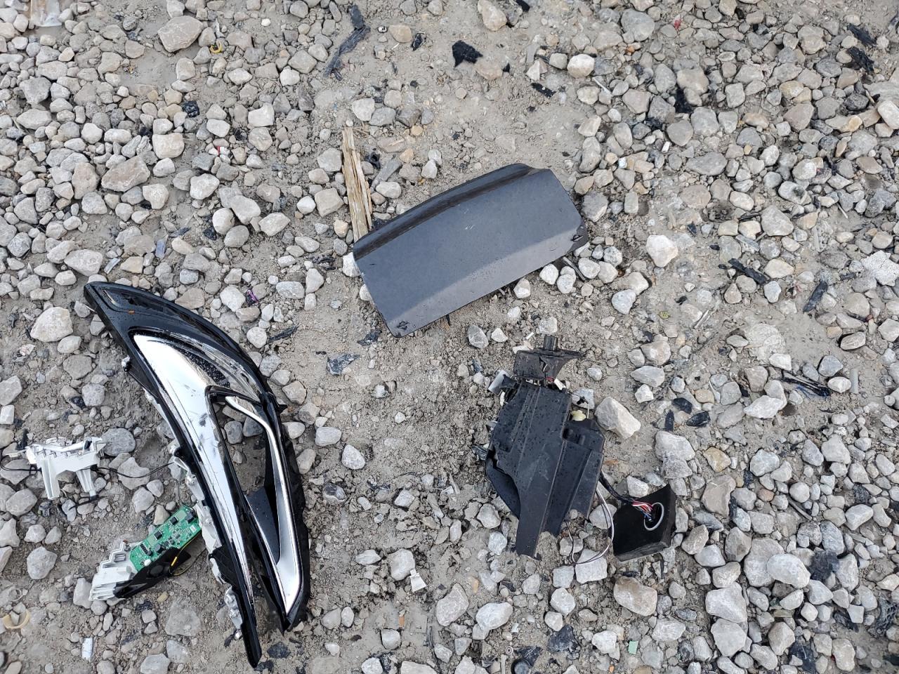 2018 Buick Enclave Premium VIN: 5GAEVBKW9JJ167877 Lot: 89814905