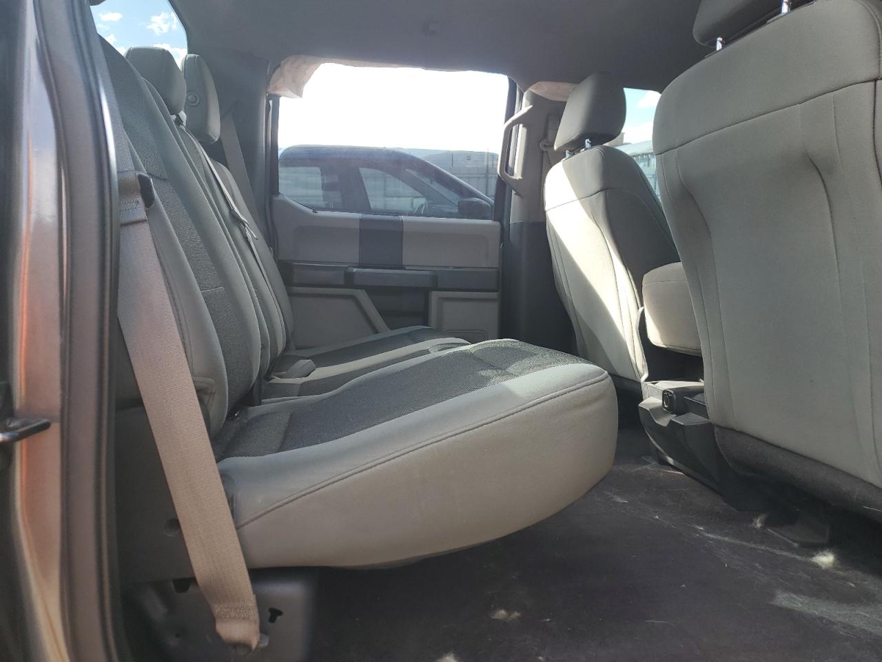 2016 Ford F150 Supercrew VIN: 1FTEW1CP3GKF17102 Lot: 86406535