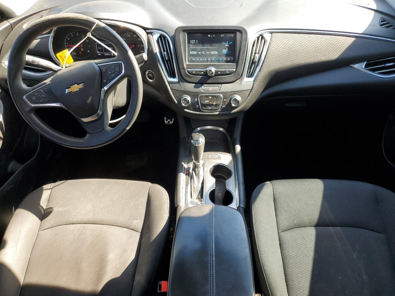 2018 Chevrolet Malibu Lt VIN: 1G1ZD5ST5JF131092 Lot: 84447845