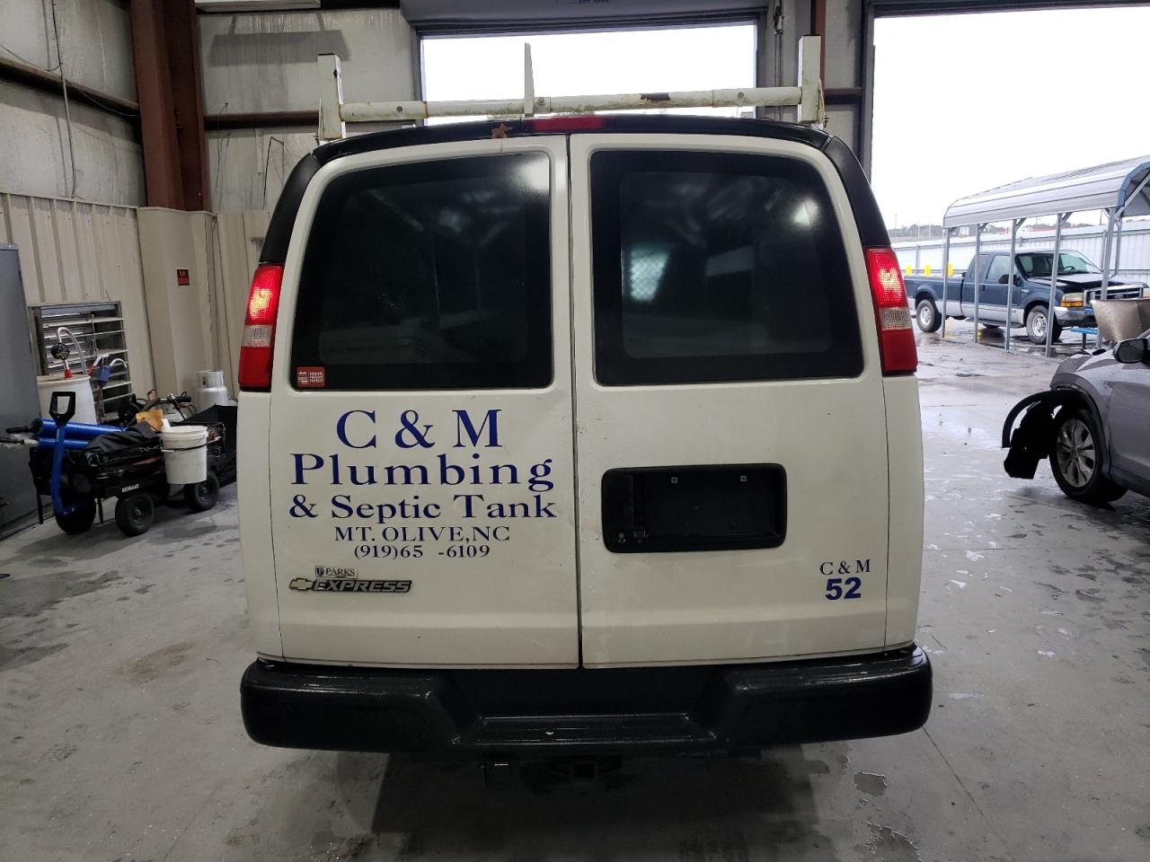 2020 Chevrolet Express G2500 VIN: 1GCWGAFGXL1247900 Lot: 90006315