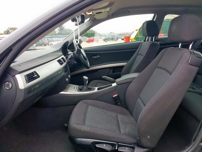 2010 BMW 320I SE 