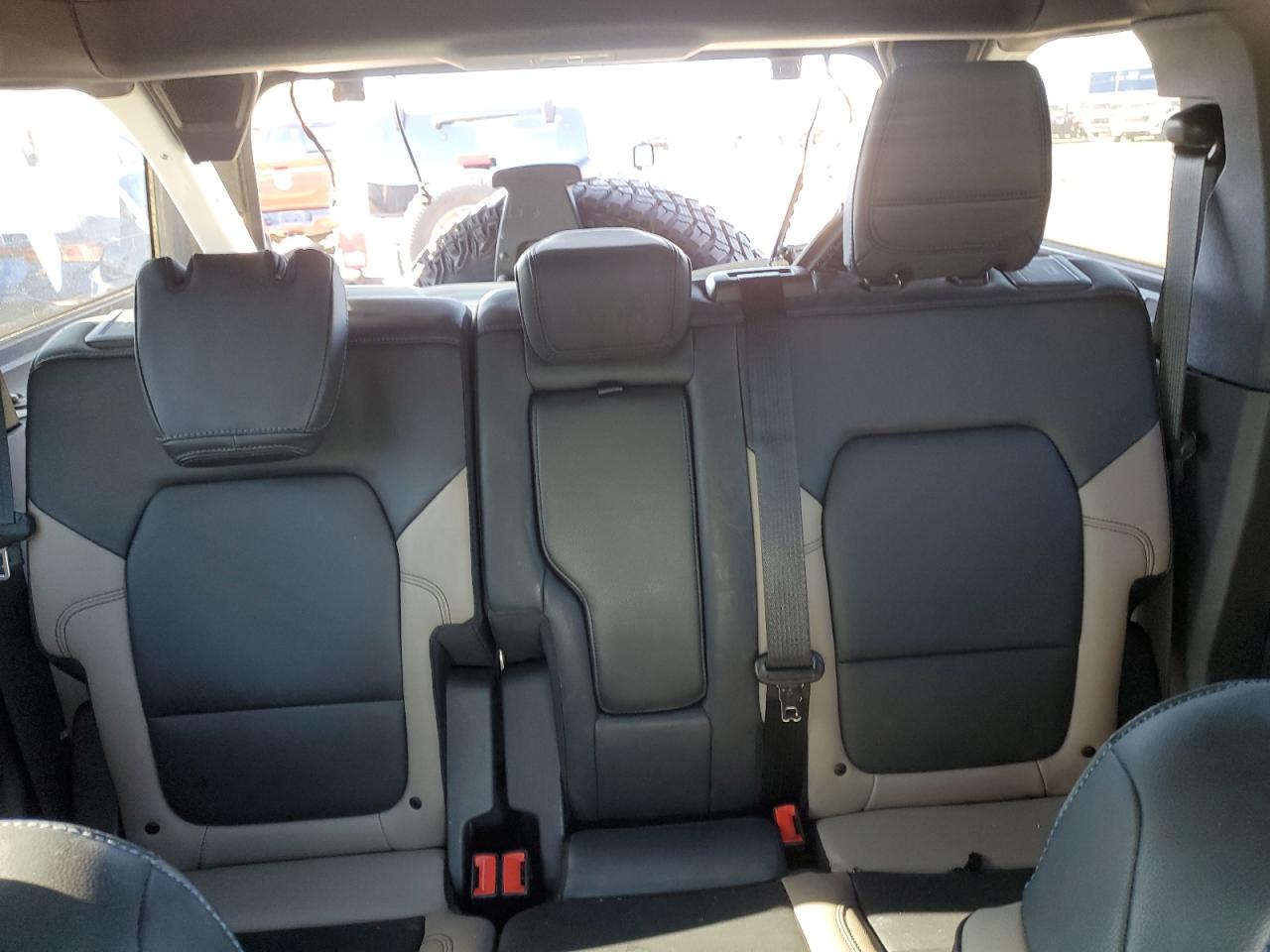 2022 Ford Bronco Base VIN: 1FMEE5DP5NLB30868 Lot: 90312765