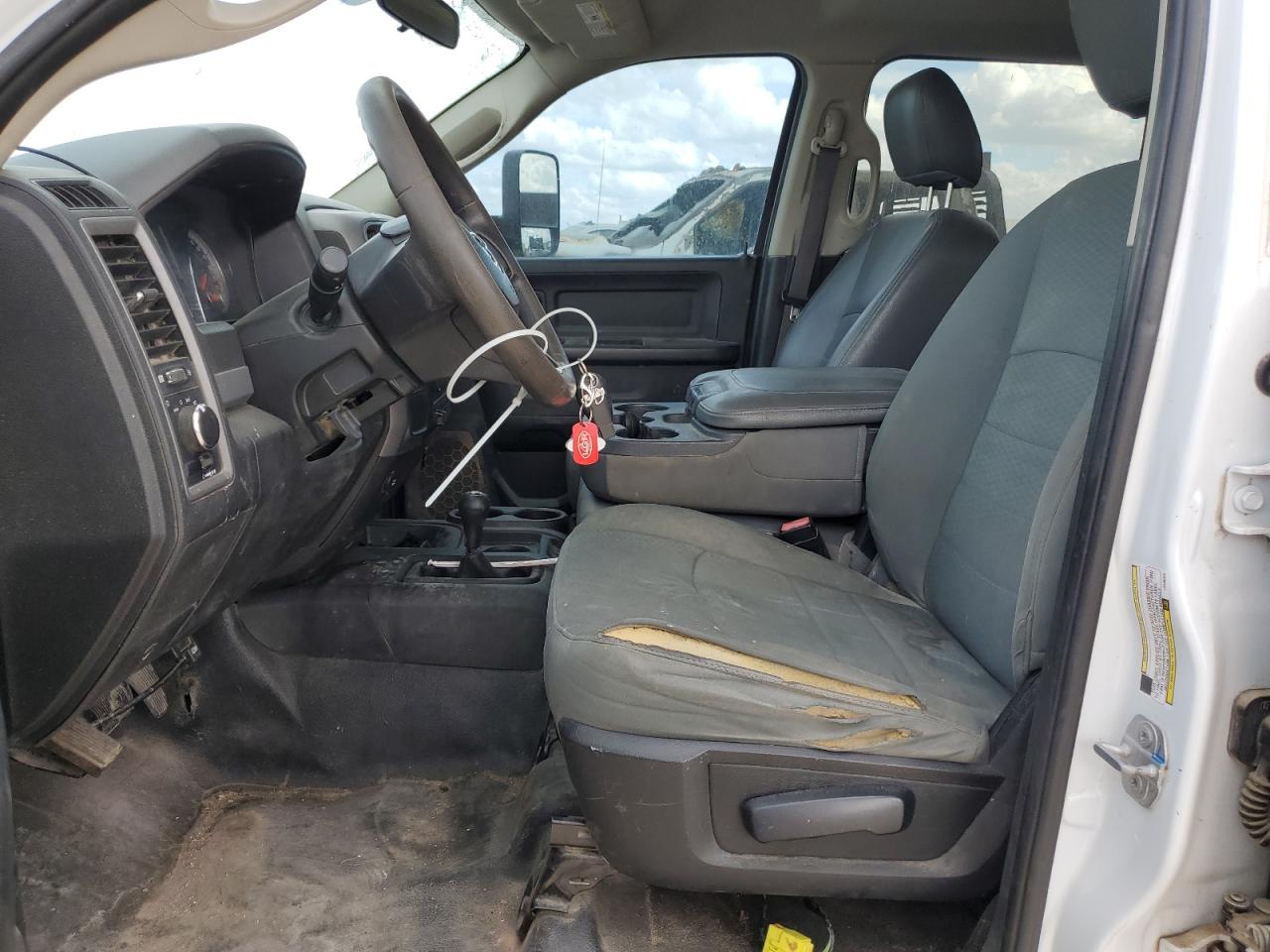 2018 Ram 3500 Flatbed Truck VIN: 3C7WRTCL2JG398030 Lot: 89644895