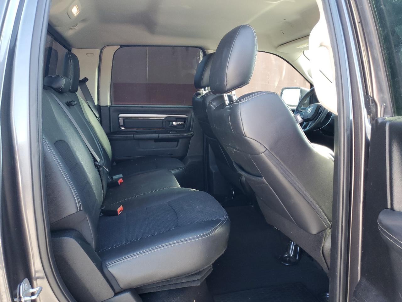 2018 Ram 1500 Sport VIN: 1C6RR7MM6JS339670 Lot: 87365995