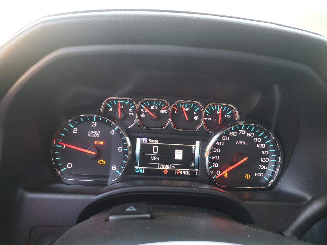 2018 GMC Sierra K2500 Slt VIN: 1GT12TEG2JF222186 Lot: 89807235