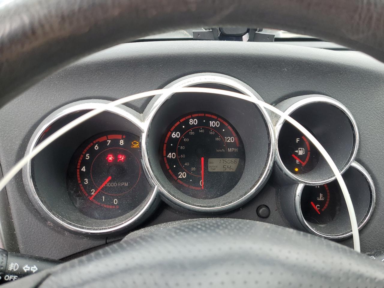 2005 Pontiac Vibe VIN: 5Y2SL63805Z468866 Lot: 90714535