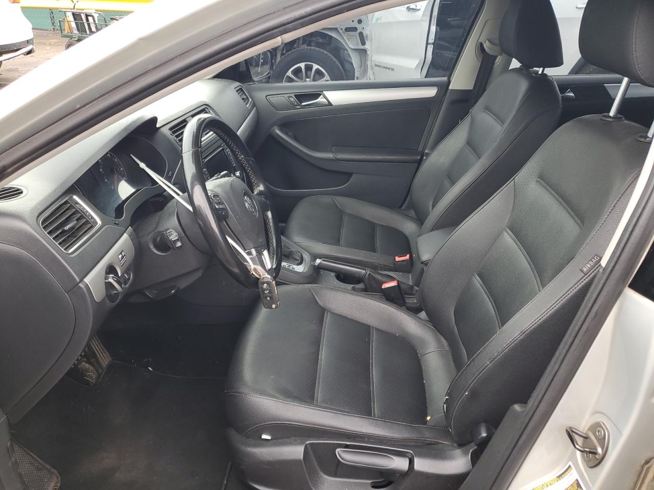 2011 Volkswagen Jetta Tdi VIN: 3VWLL7AJ4BM120997 Lot: 82454965