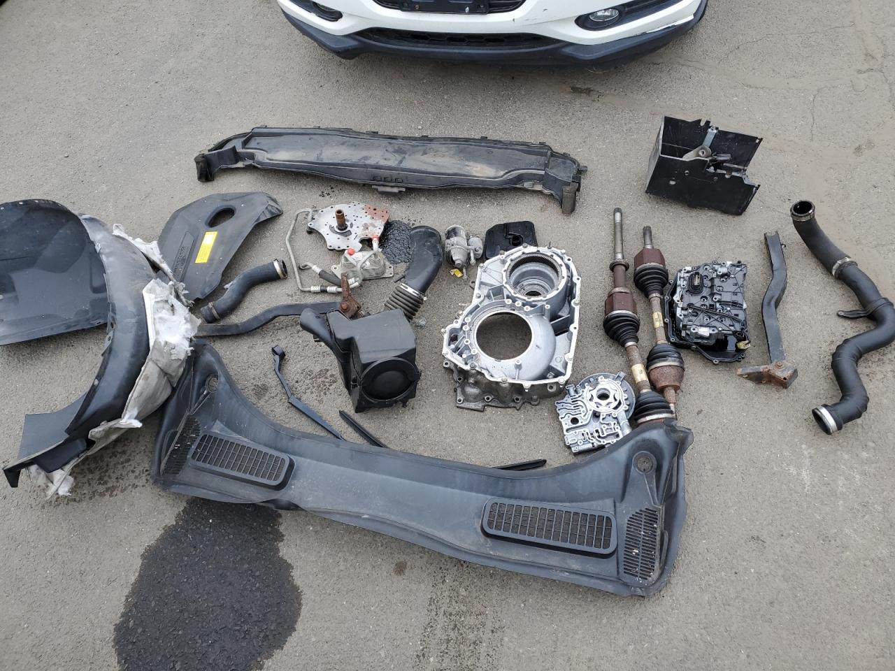 2016 Ford Escape Se VIN: 1FMCU9GX0GUC47767 Lot: 89923465