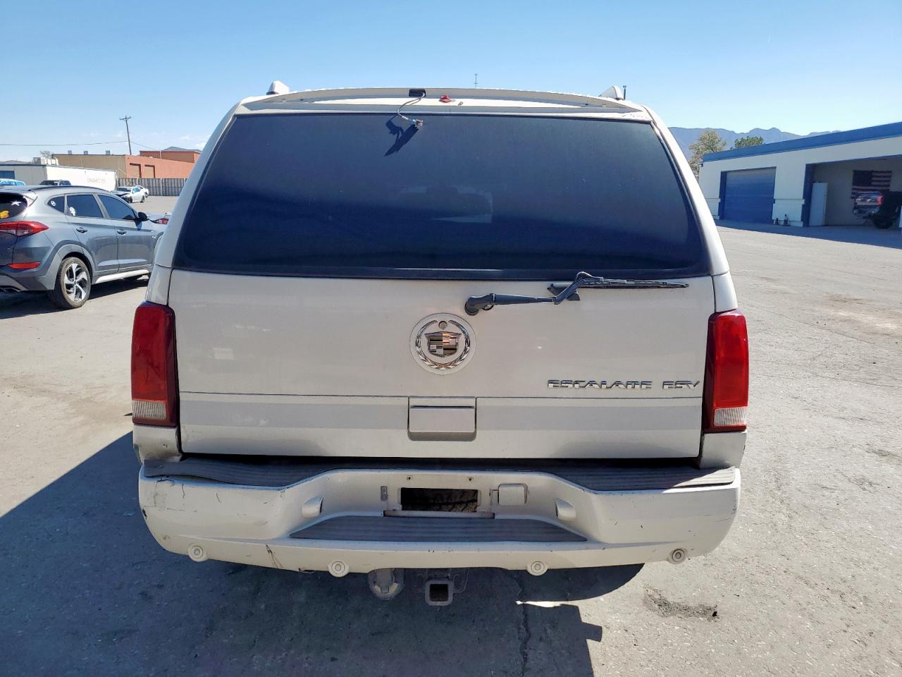 2003 Cadillac Escalade Esv VIN: 3GYFK66N03G266588 Lot: 85363105