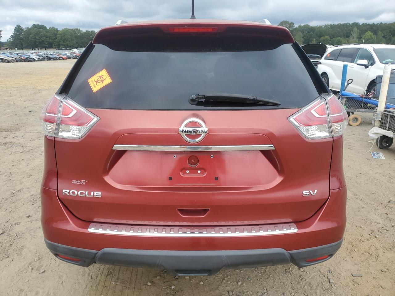 2015 Nissan Rogue S VIN: KNMAT2MT0FP562282 Lot: 85160315
