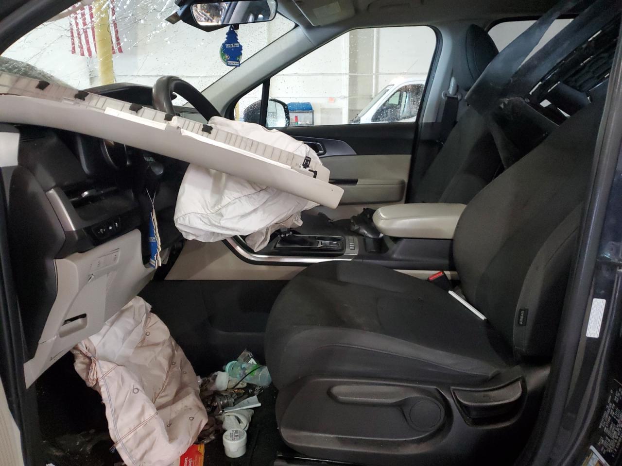 2024 Kia Carnival Lx VIN: KNDNB4H37R6323395 Lot: 86065975