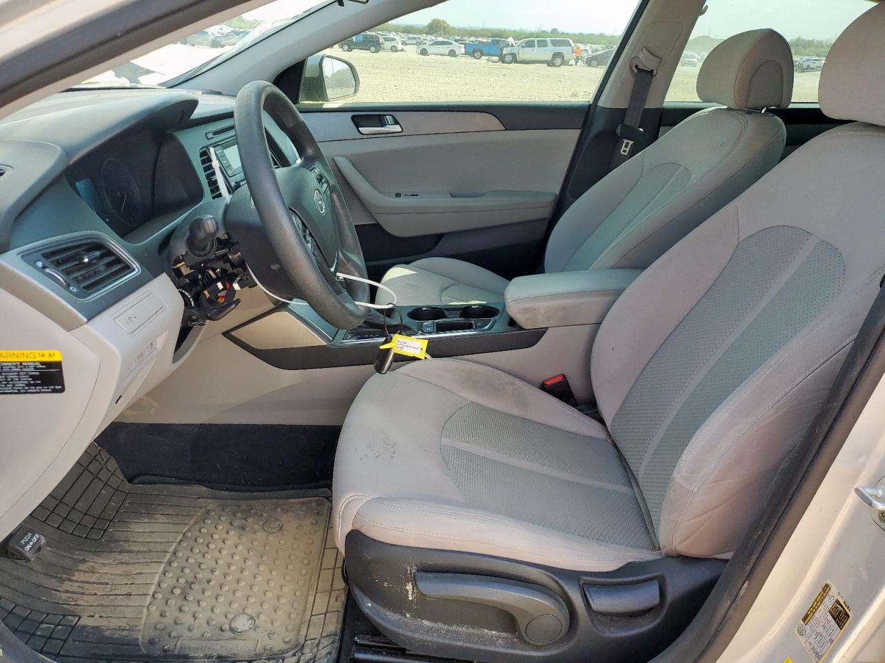 2015 Hyundai Sonata Se VIN: 5NPE24AF7FH080788 Lot: 82245355