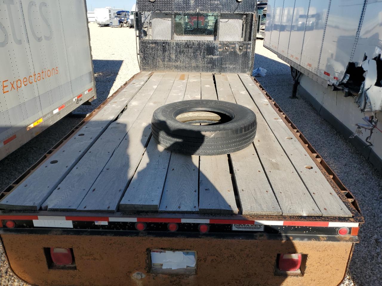 1998 International 9000 9300 VIN: 2HSFBAMR8WC053766 Lot: 84265365