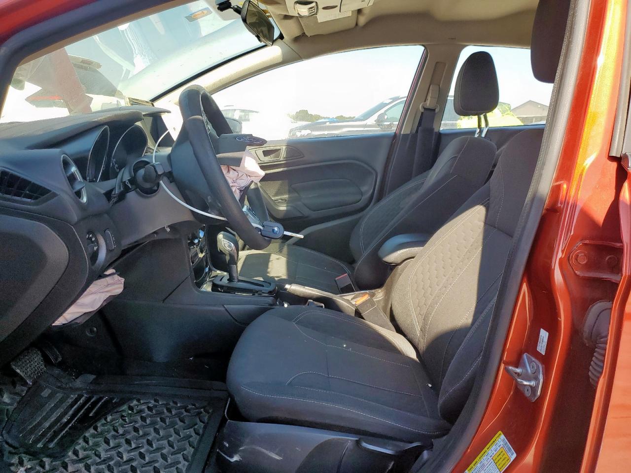 2019 Ford Fiesta Se VIN: 3FADP4BJXKM141237 Lot: 85182755