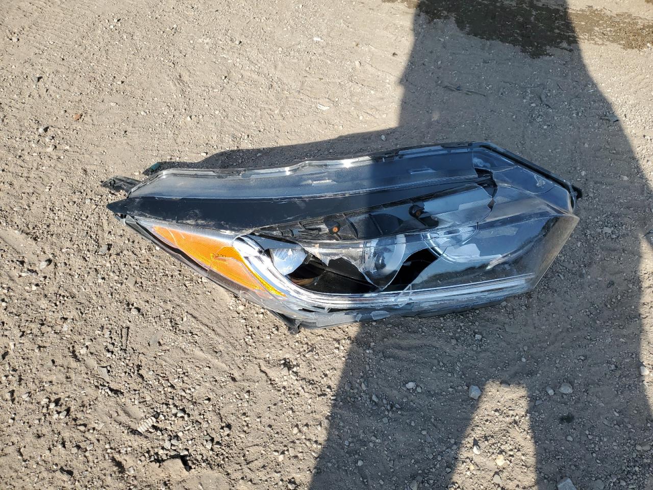 2022 Honda Hr-V Lx VIN: 3CZRU6H32NM733081 Lot: 85195235