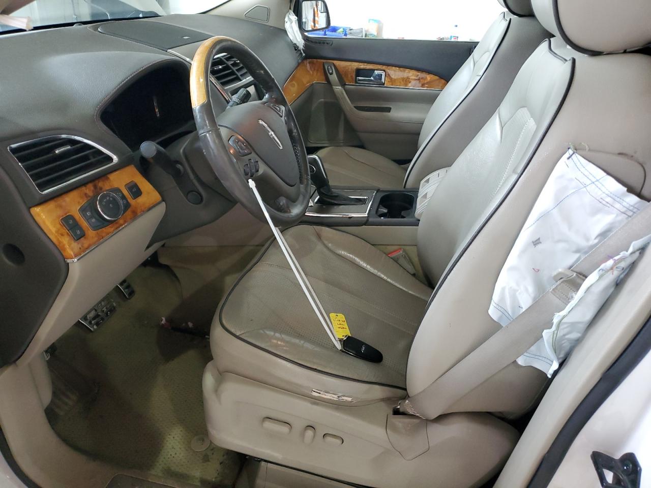 2011 Lincoln Mkx VIN: 2LMDJ6JK8BBJ22432 Lot: 90784305