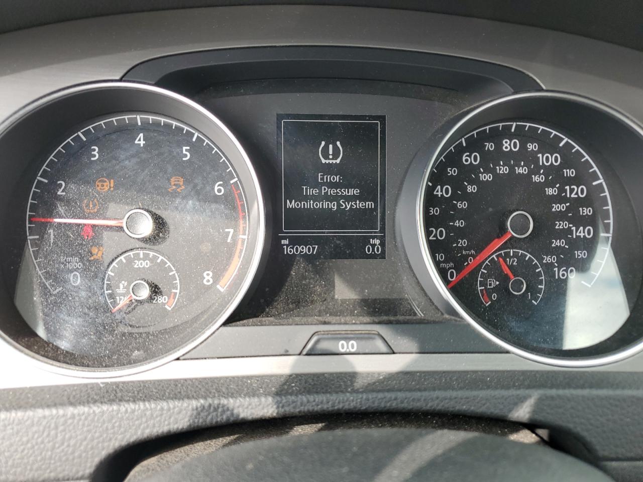2015 Volkswagen Golf 4D 1. VIN: 3VW117AU2FM075927 Lot: 85007895